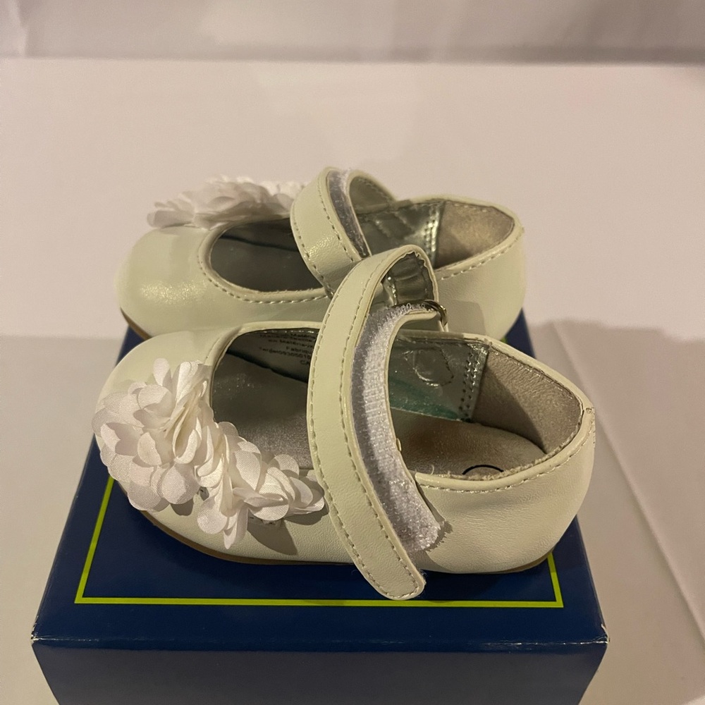 Infant Girl's Genuine Baby from OshKosh™ Adora Ballet White Size 3M - Picture 7 of 7